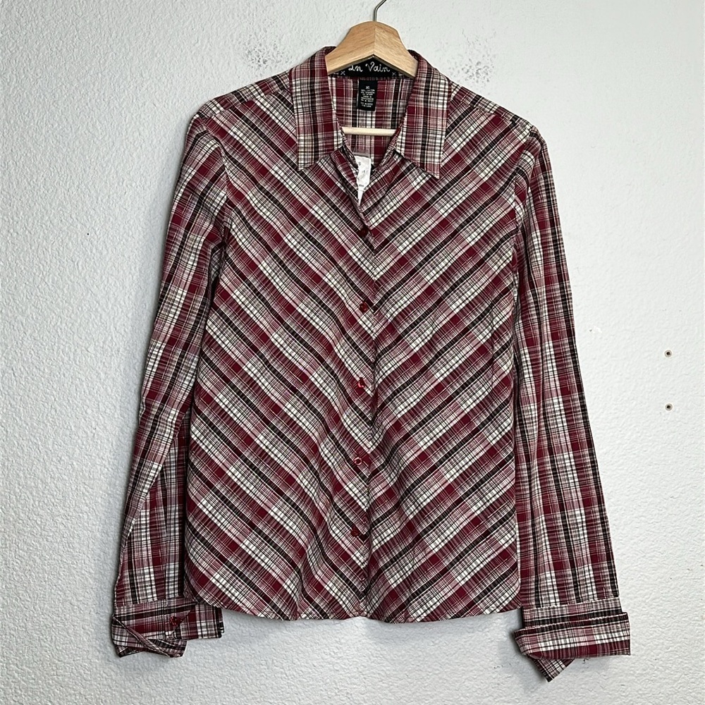 In Vain Women’s Size XLarge Wine Plaid Long Sleeve Button Down‎ Top NWT Workwear